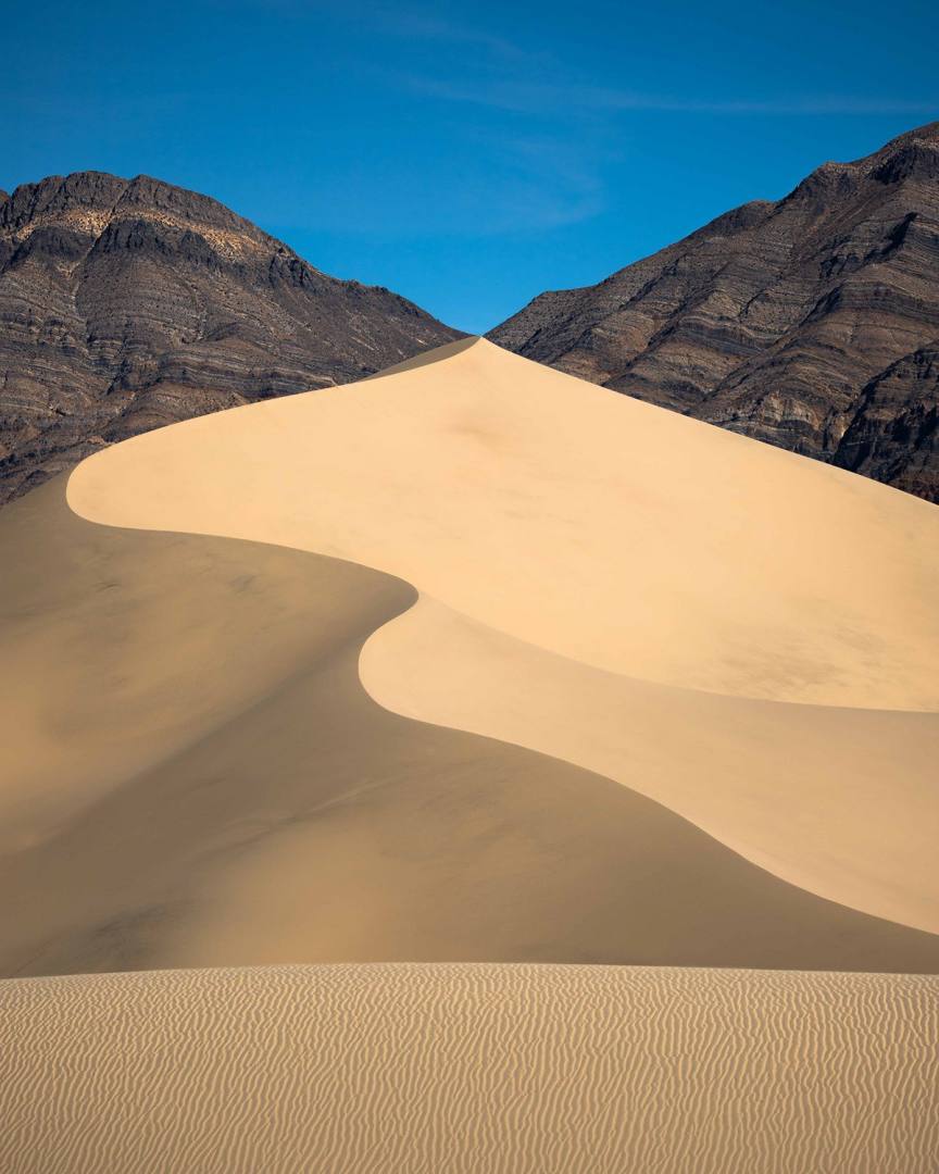 sand-dunes-in-death-valley